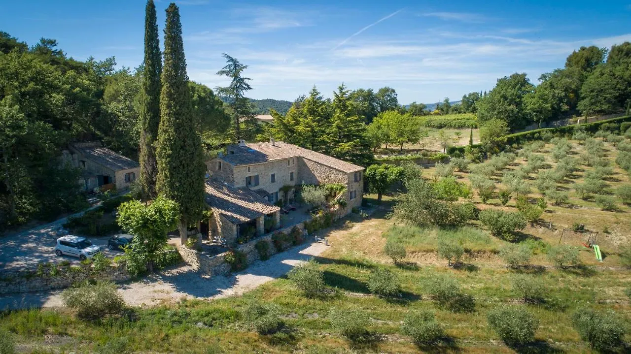 Bed and Breakfast Les Logis De Paban Crestet