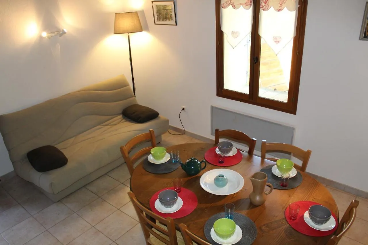 Bed and Breakfast Les Logis De Paban Crestet